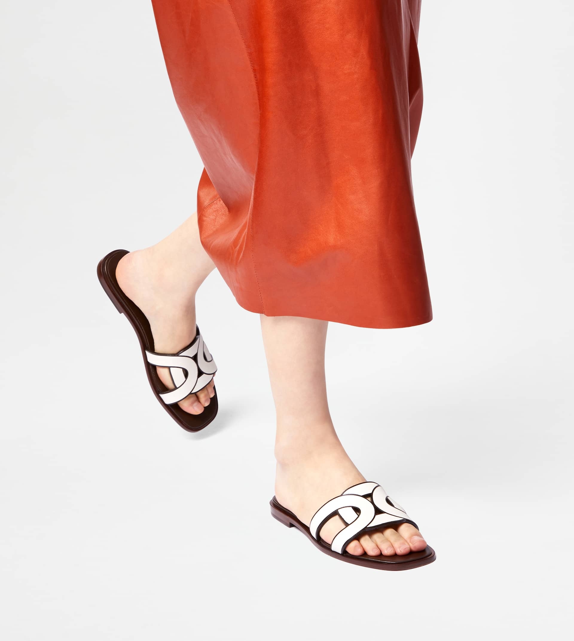SANDALS IN LEATHER - WHITE - 2
