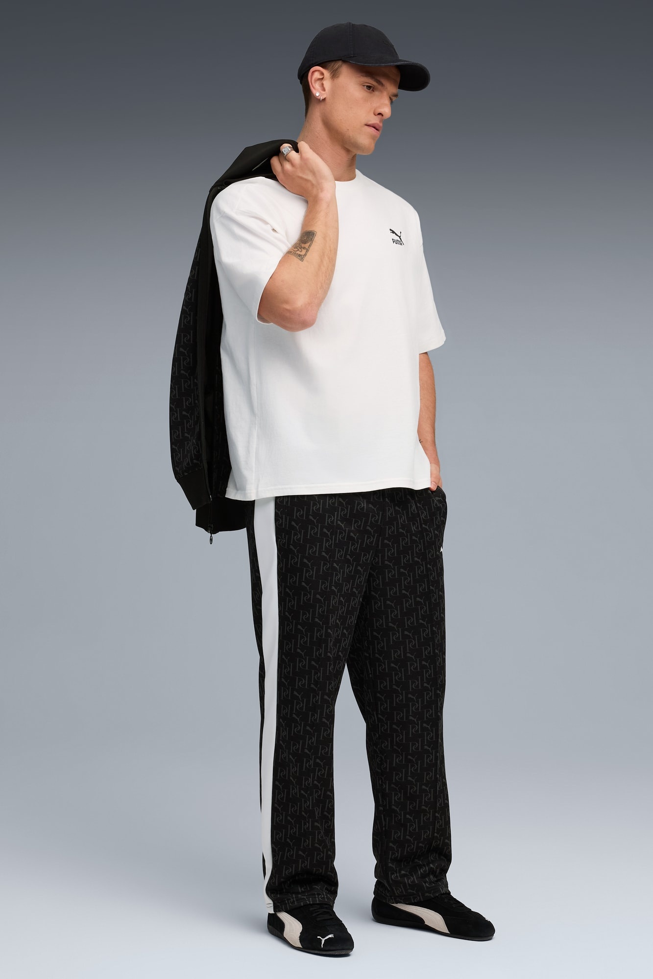 T7 AOP Relaxed Track Pants Men - 5