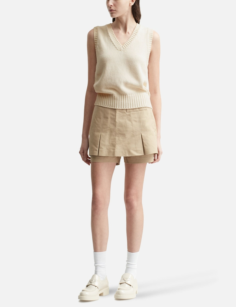 NOTHING WRITTEN PIYA COTTON V-NECK VEST outlook