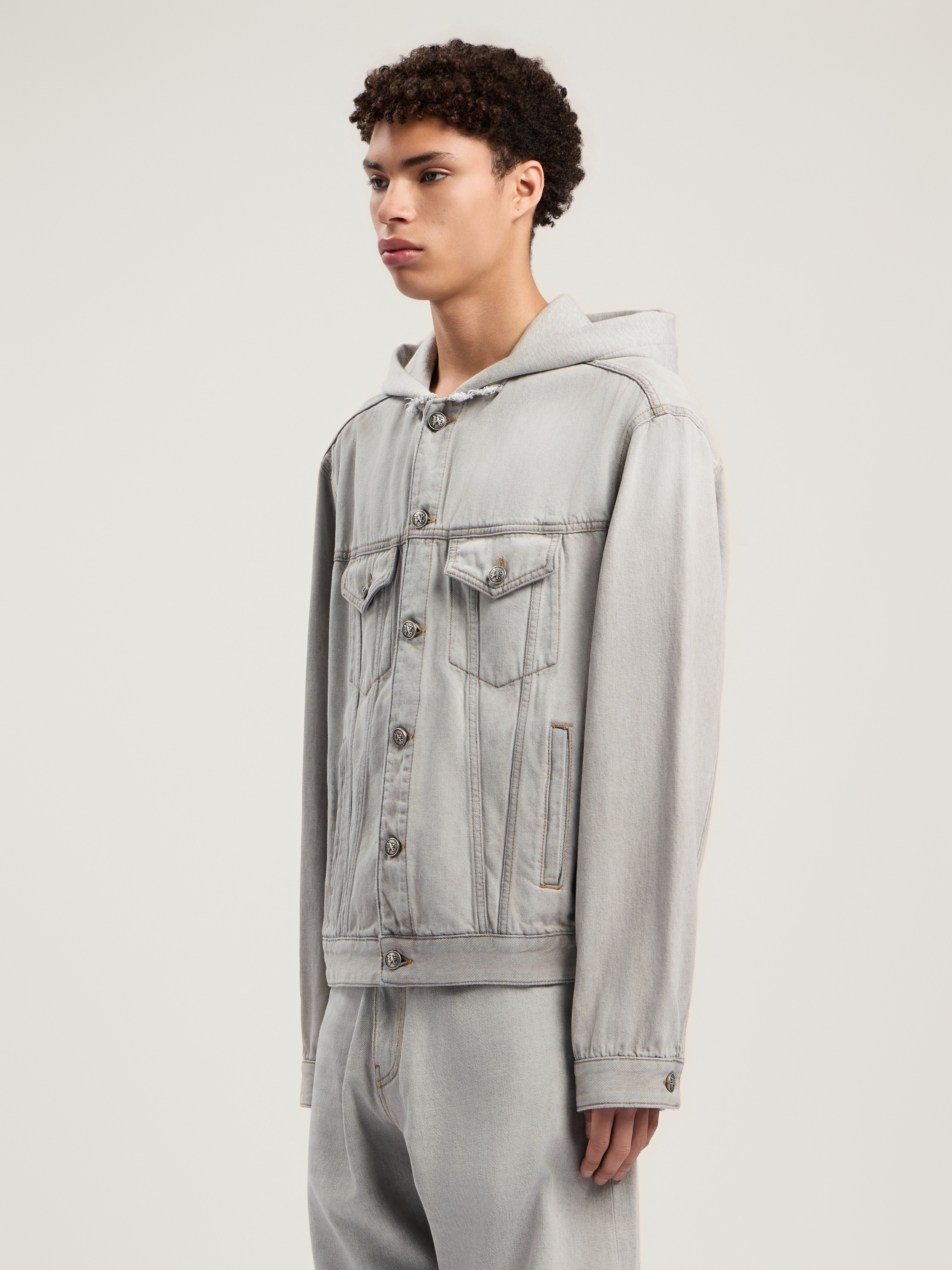 Curved Logo Denim Jacket - 3
