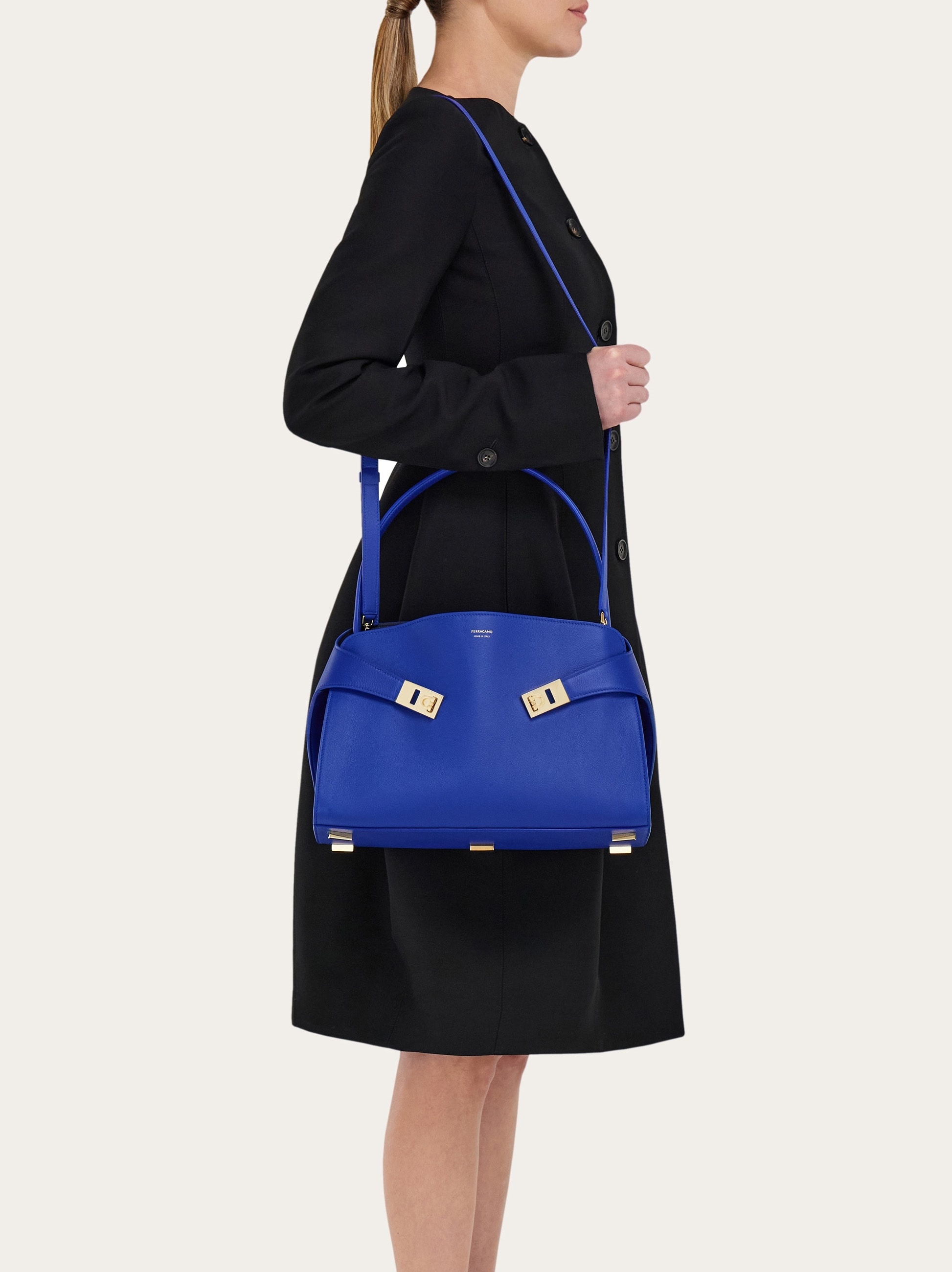 Hug soft bicolor shoulder bag (M) - 9