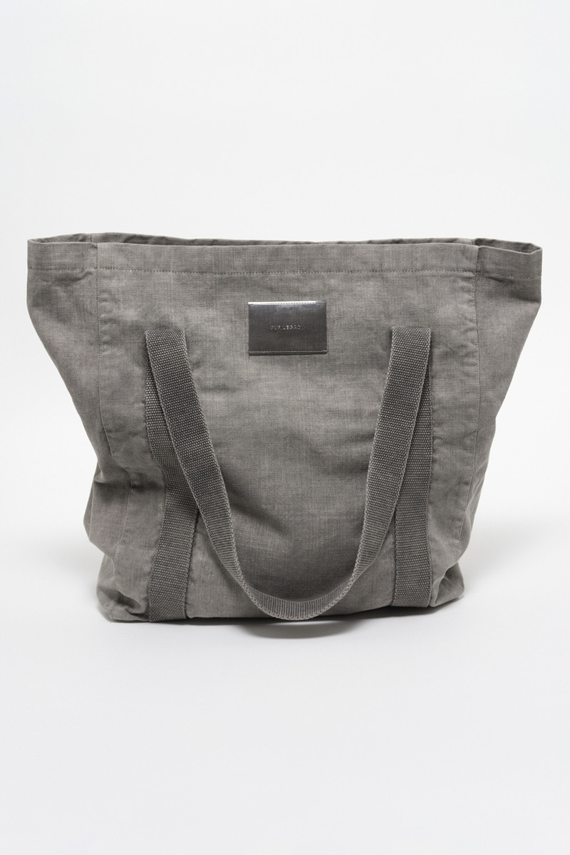 Flight Tote Bag Attic Carbon Wash Canvas 1