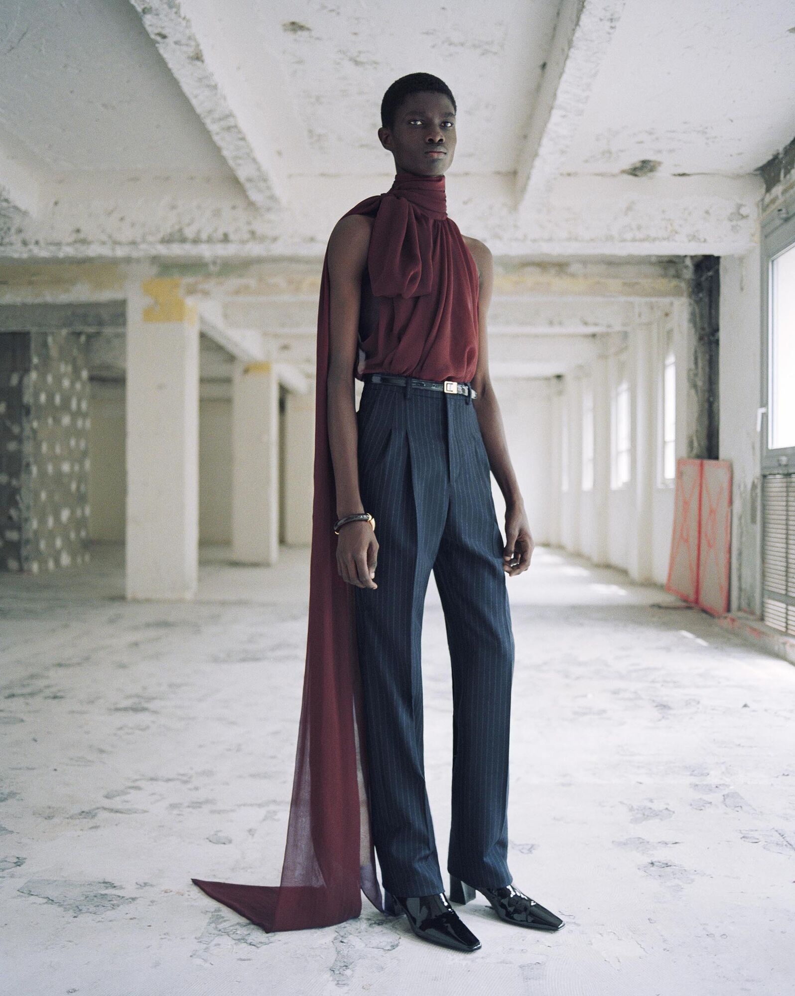 oversized lavallière-neck top in silk muslin - 2
