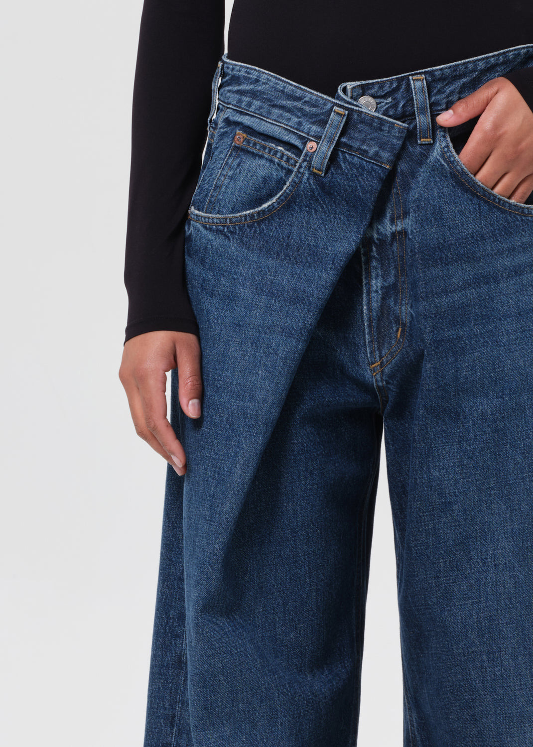 VANA FOLD JEAN IN NEXUS - 6