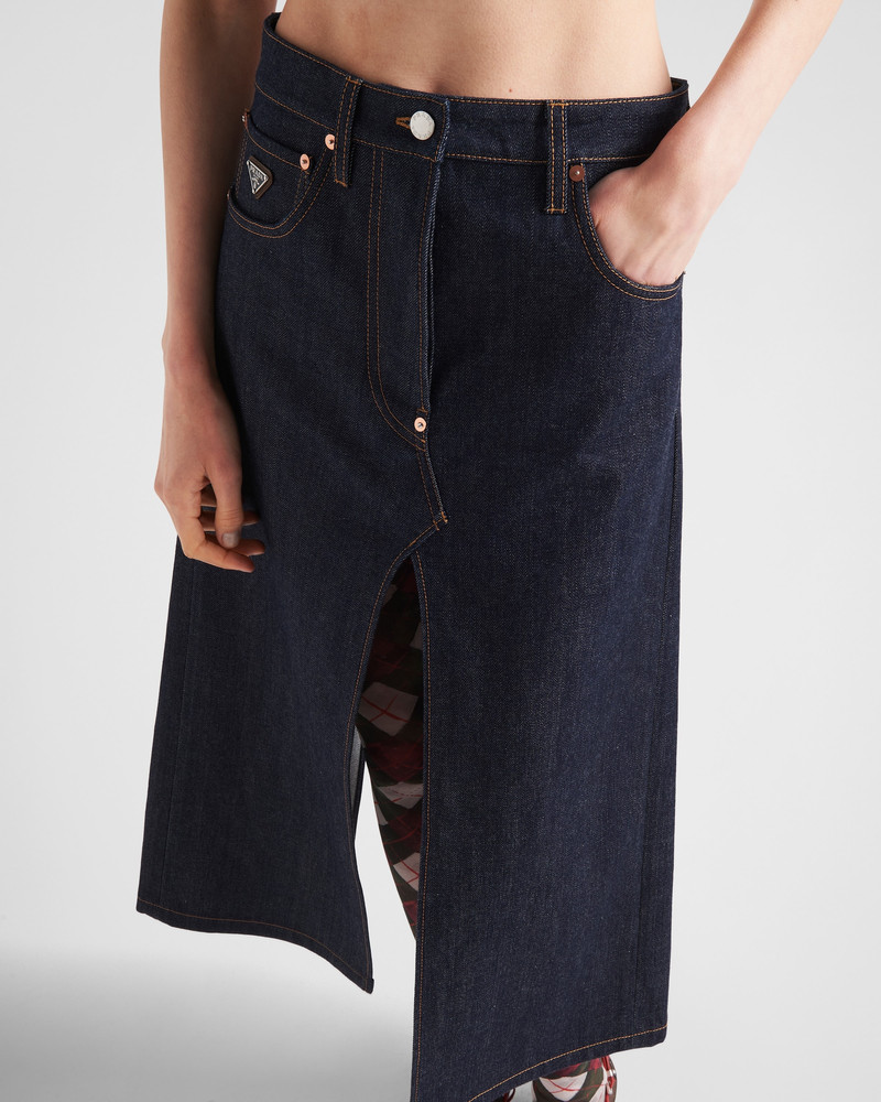 Flared skirt in selvedge denim 3