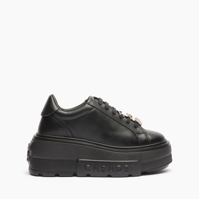 Nexus Sneakers 1