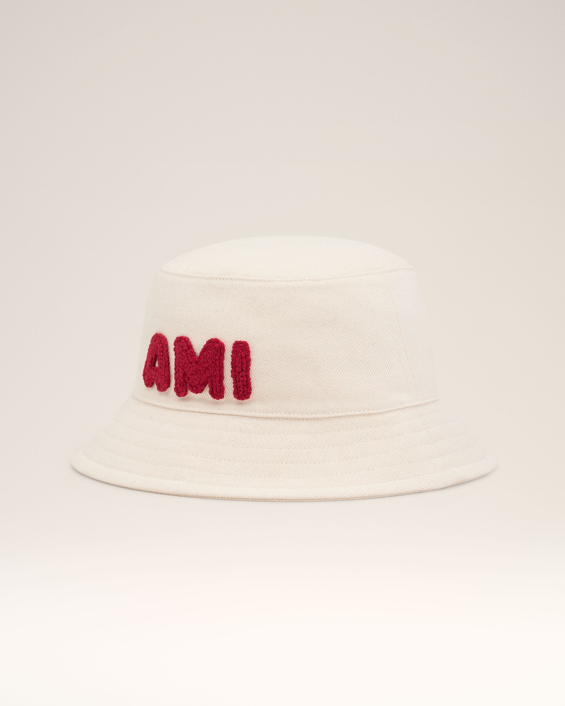 BEIGE COTTON AMI PARIS PATCH BUCKET HAT - 1