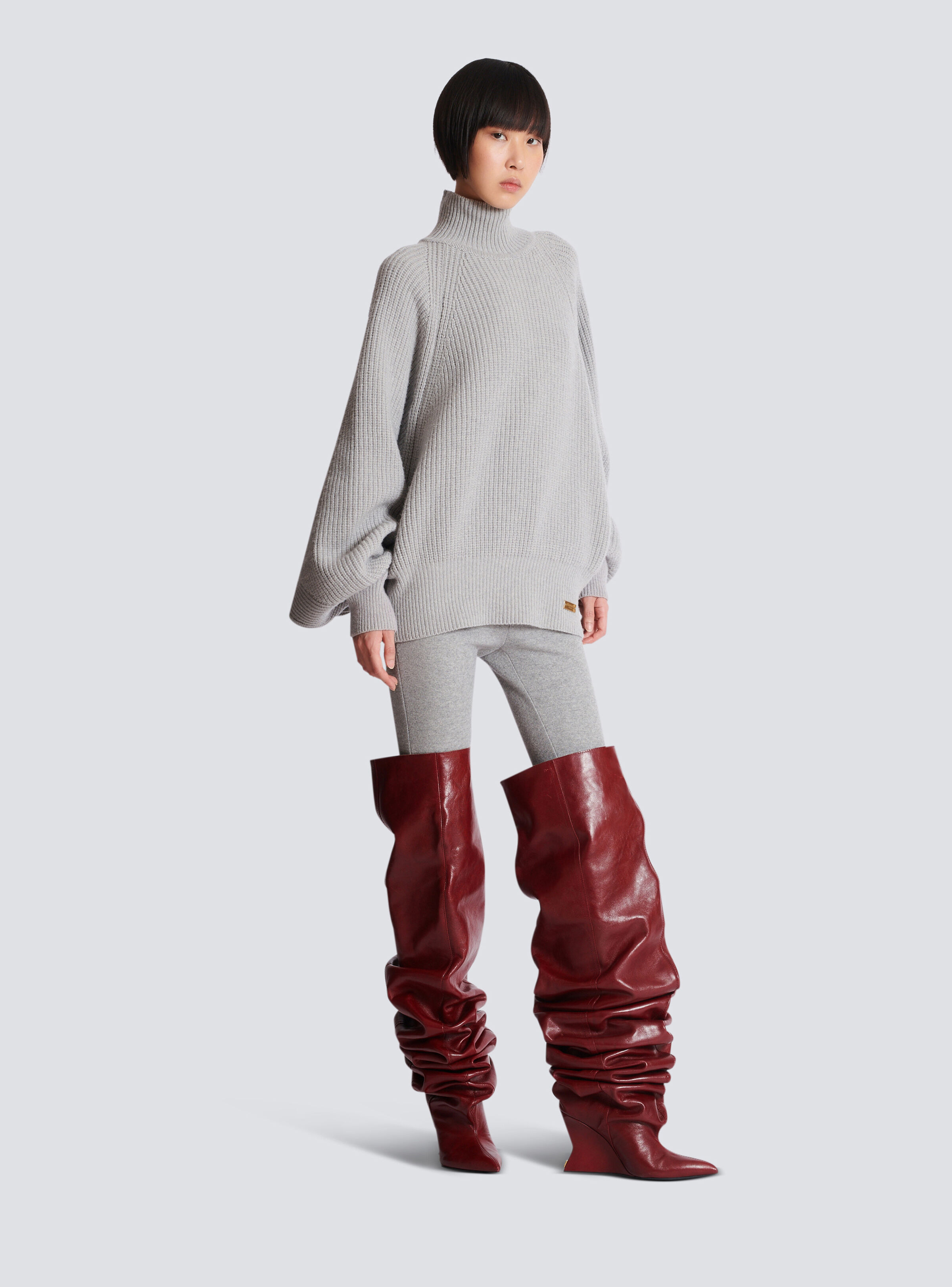 High-neck ribbed knit jumper - 3