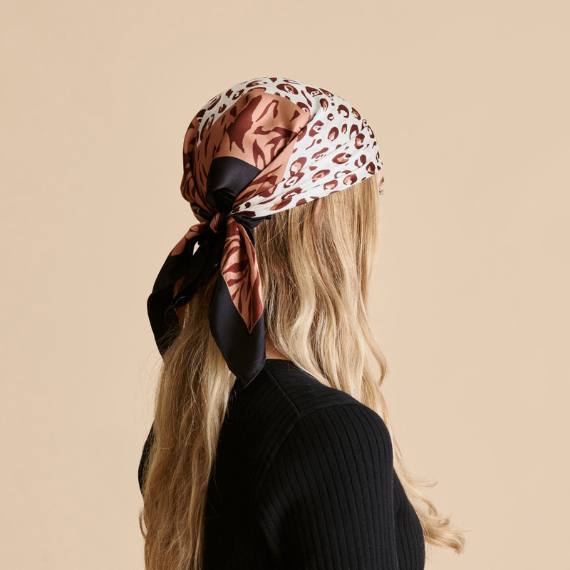 ANIMAL PRINT SCARF BROWN MULTI 8