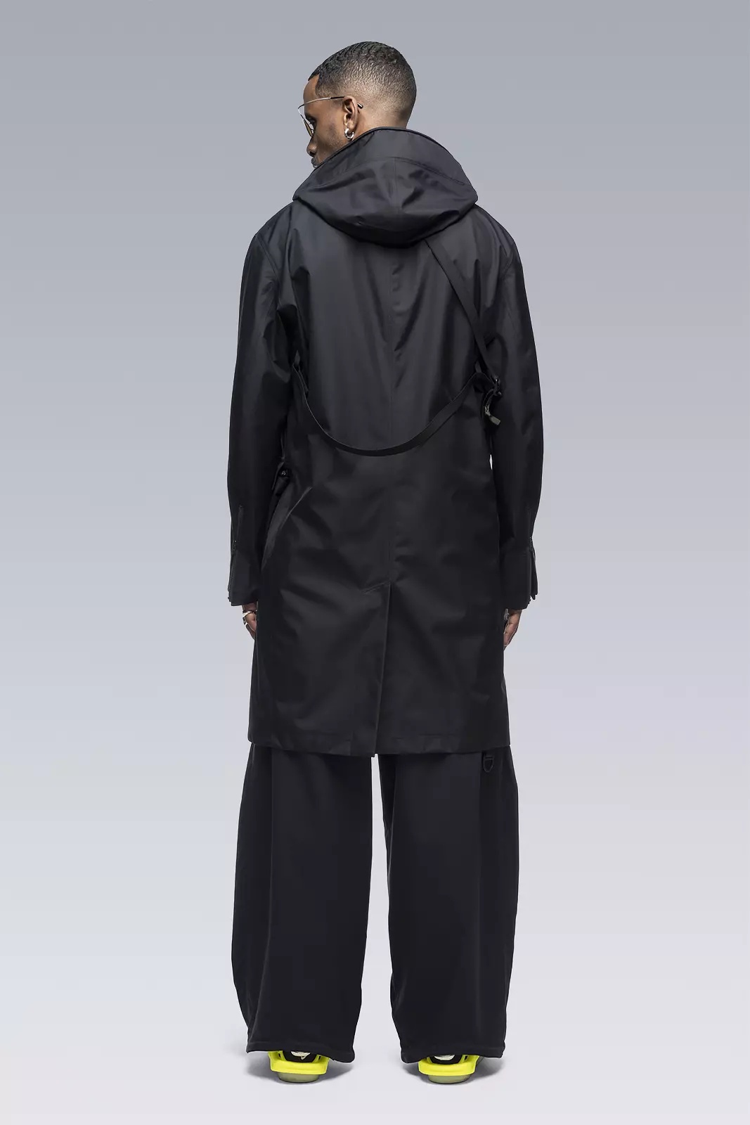 ACRONYM J103-GTV 2.5L Gore-Tex® Coat Black | REVERSIBLE