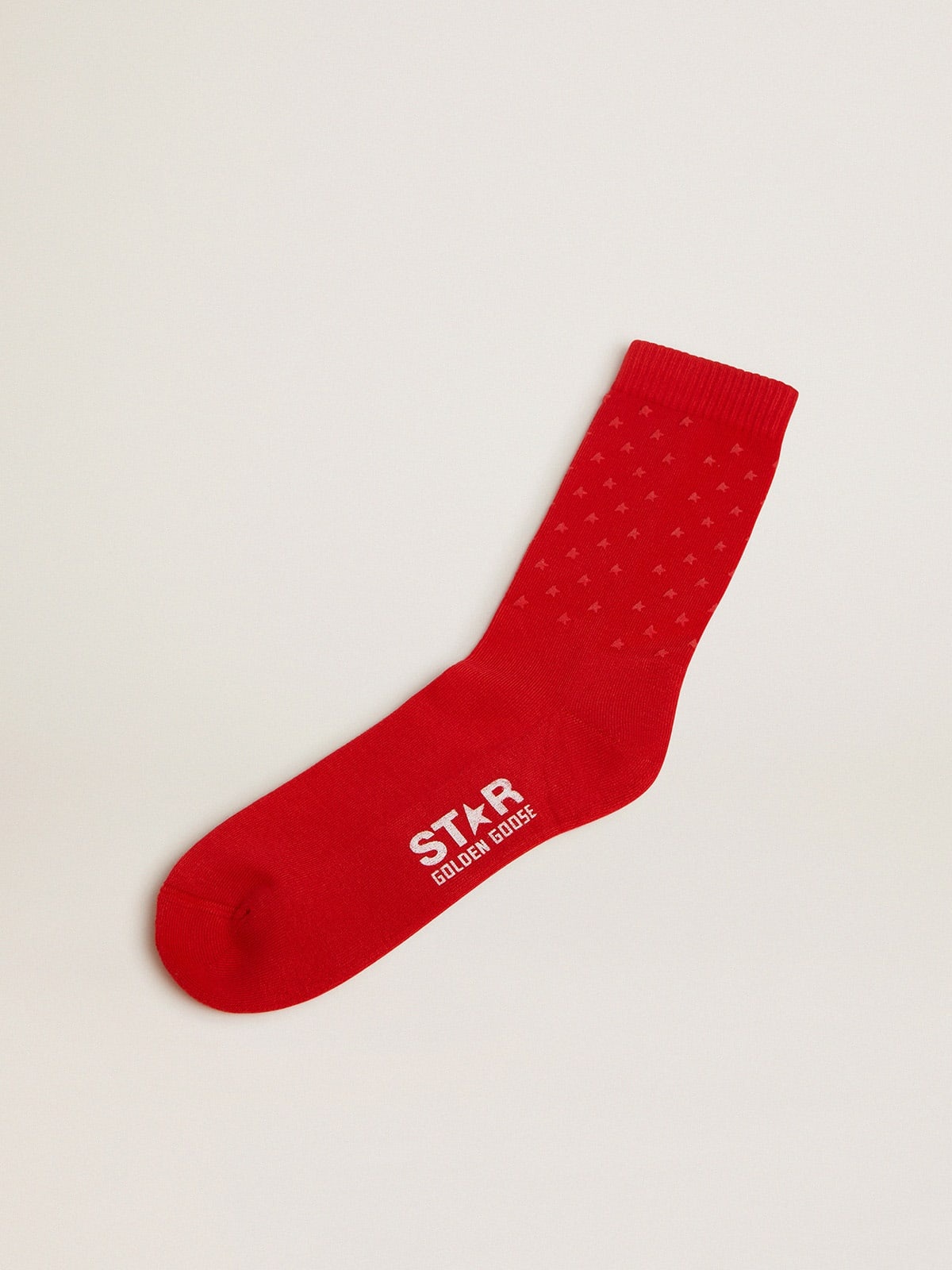 Red socks with contrasting 3D stars and logo - 1