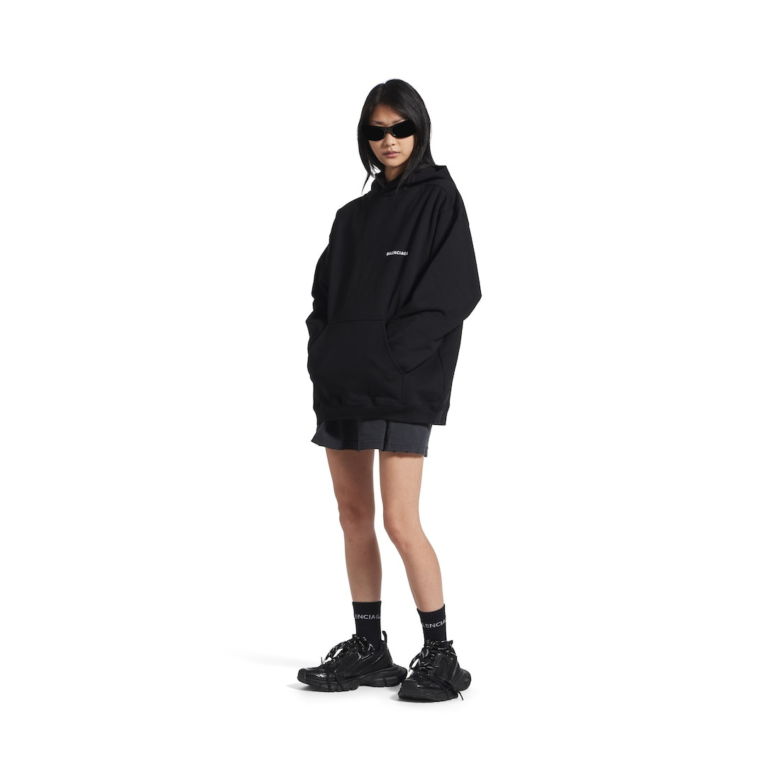 Women's 3xl Sneaker in Black - 8
