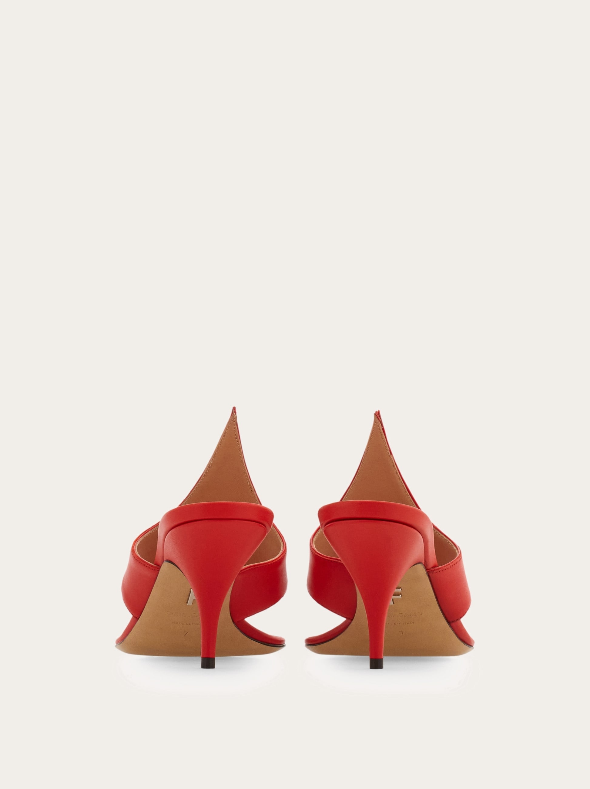 Sandal with graphic detail - 4