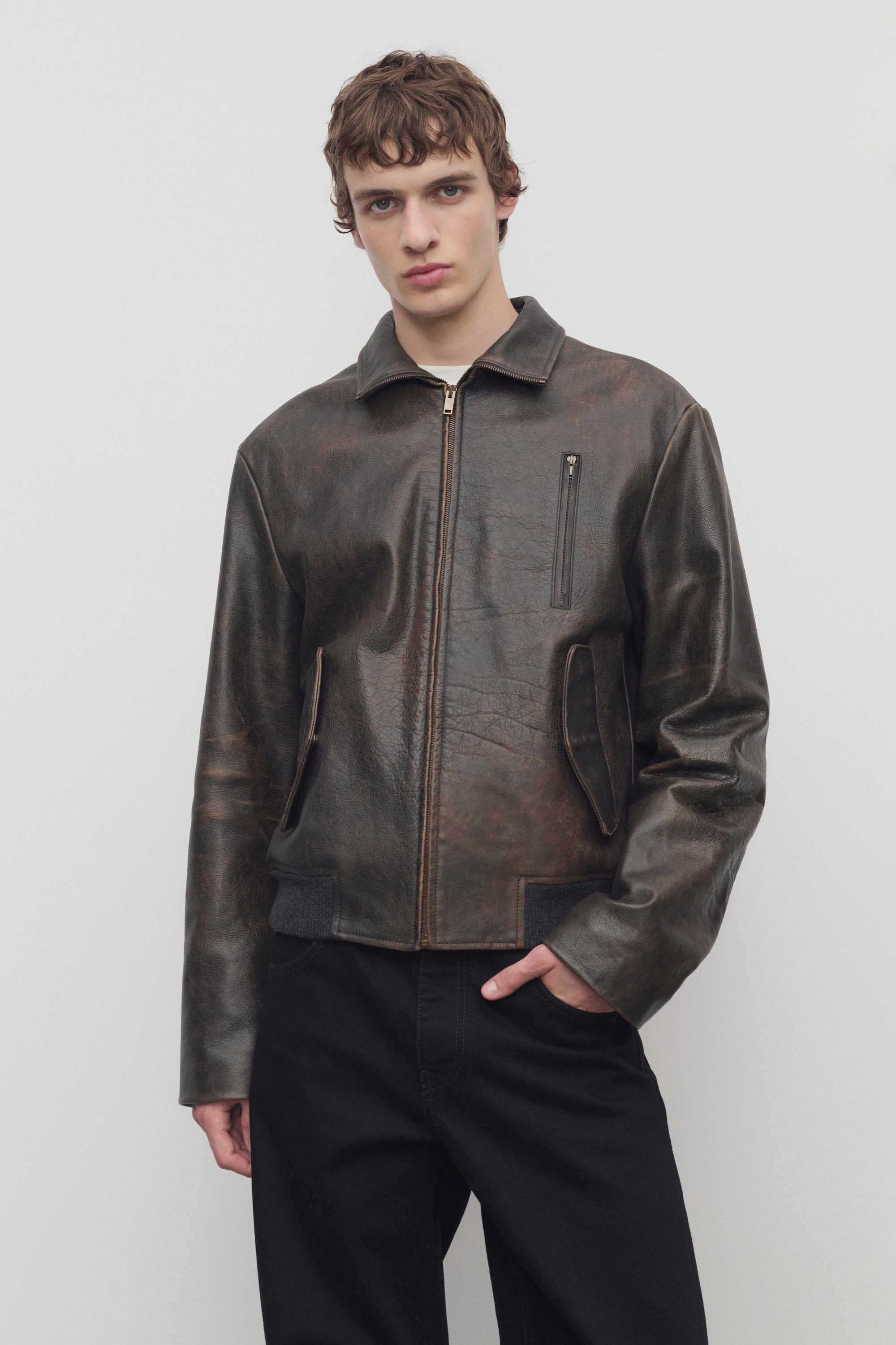 Akia Jacket in Leather - 3