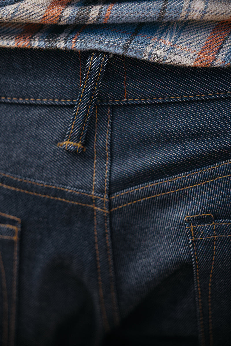 The Barrel Classic Straight Natural Slub Indigo - Raw 12.5oz Selvedge 5