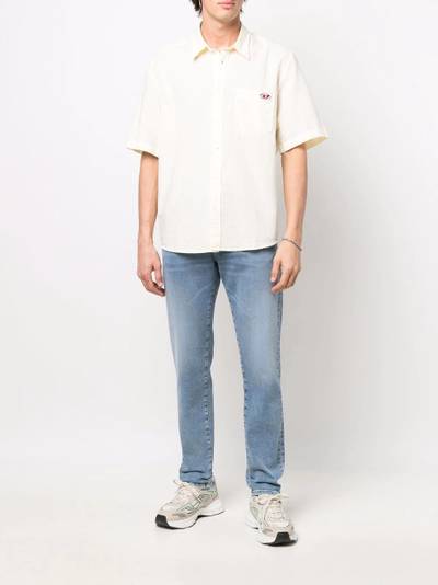 Diesel logo-patch short-sleeve shirt outlook