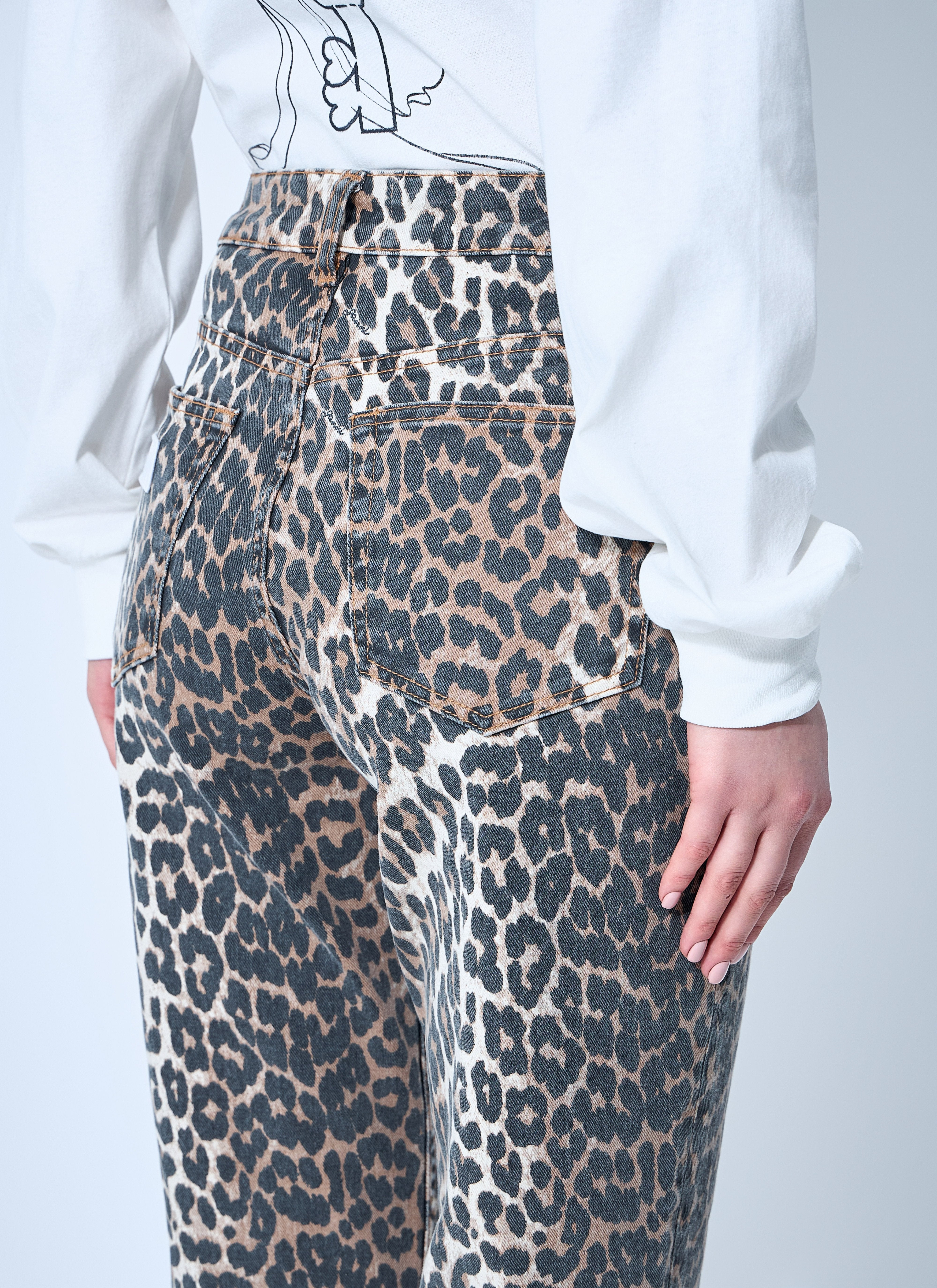 Ganni Women Betzy Leopard Print Jeans - 6
