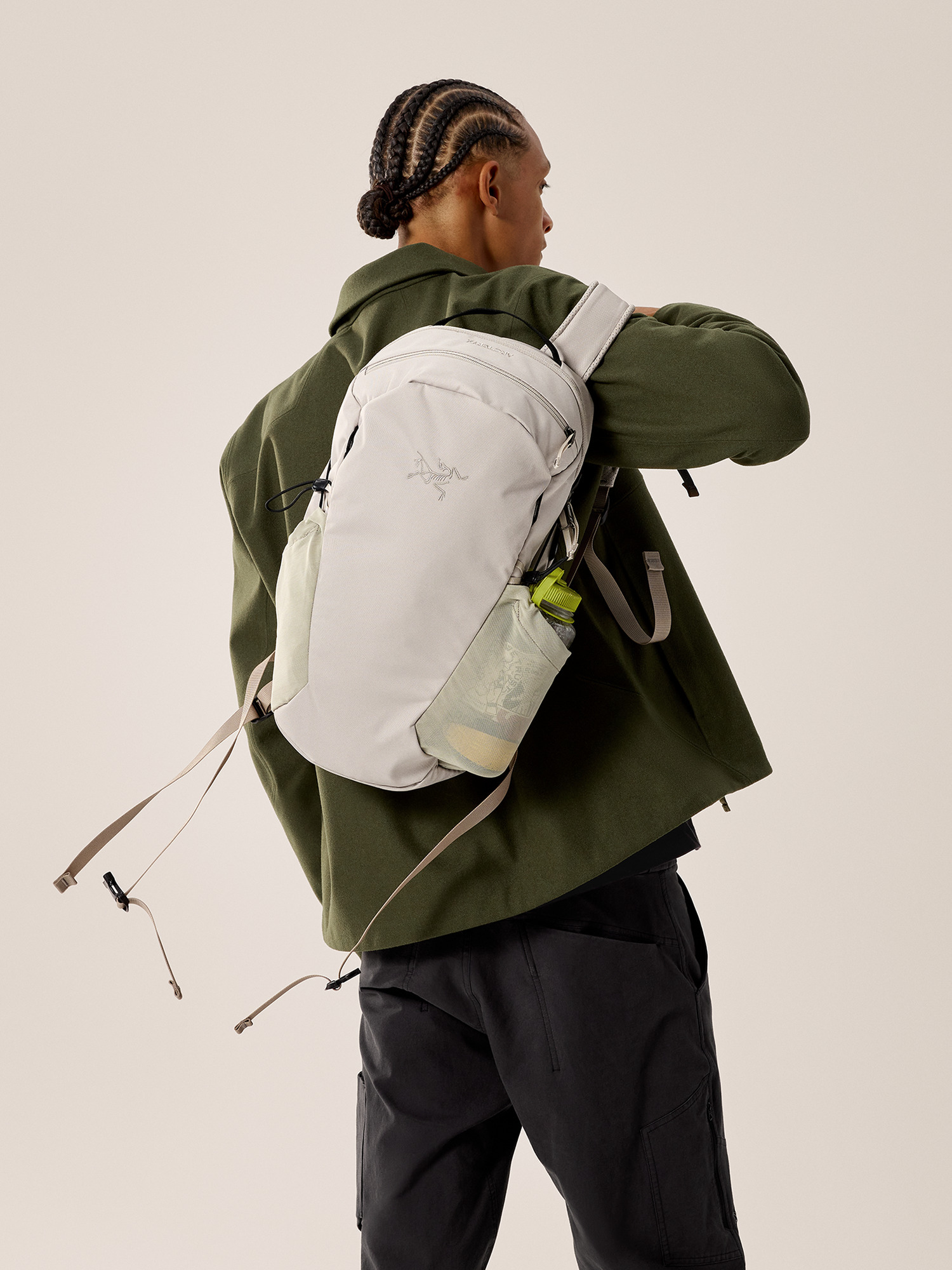 Mantis 16 Backpack - 4