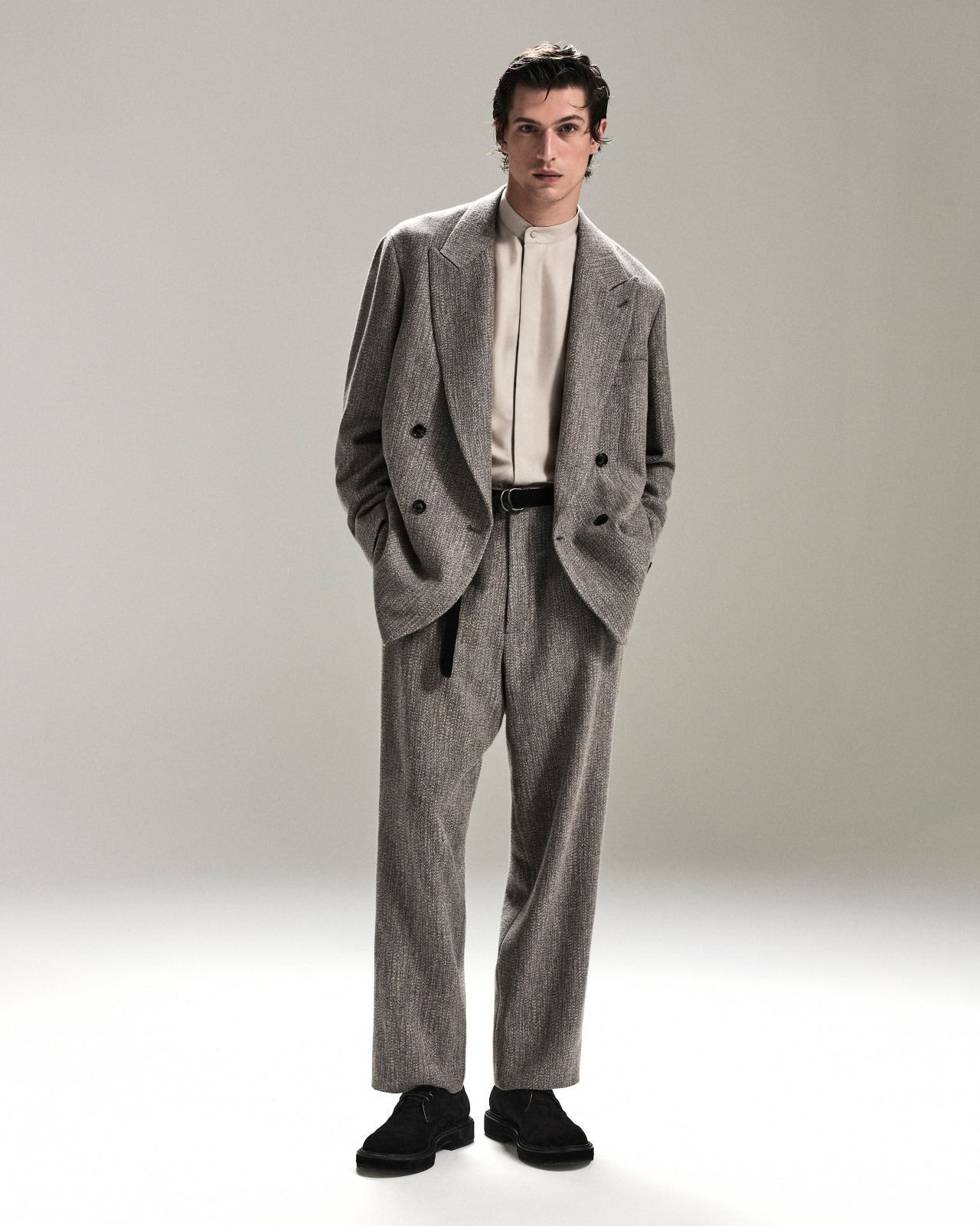 FLAT-FRONT TROUSERS IN A VISCOSE AND WOOL-BLEND JACQUARD - 6
