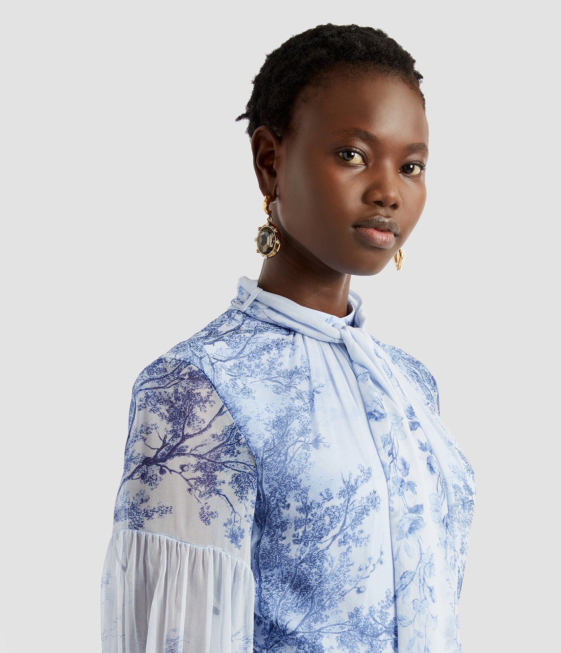 BLOUSON SLEEVE GOWN - 5