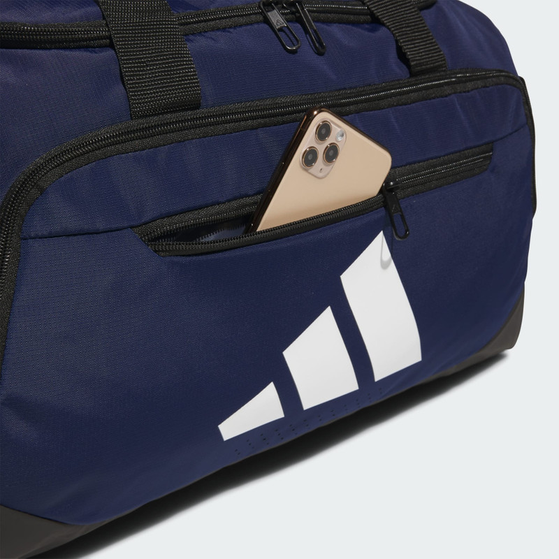 Defender 5 Small Duffel Bag 3