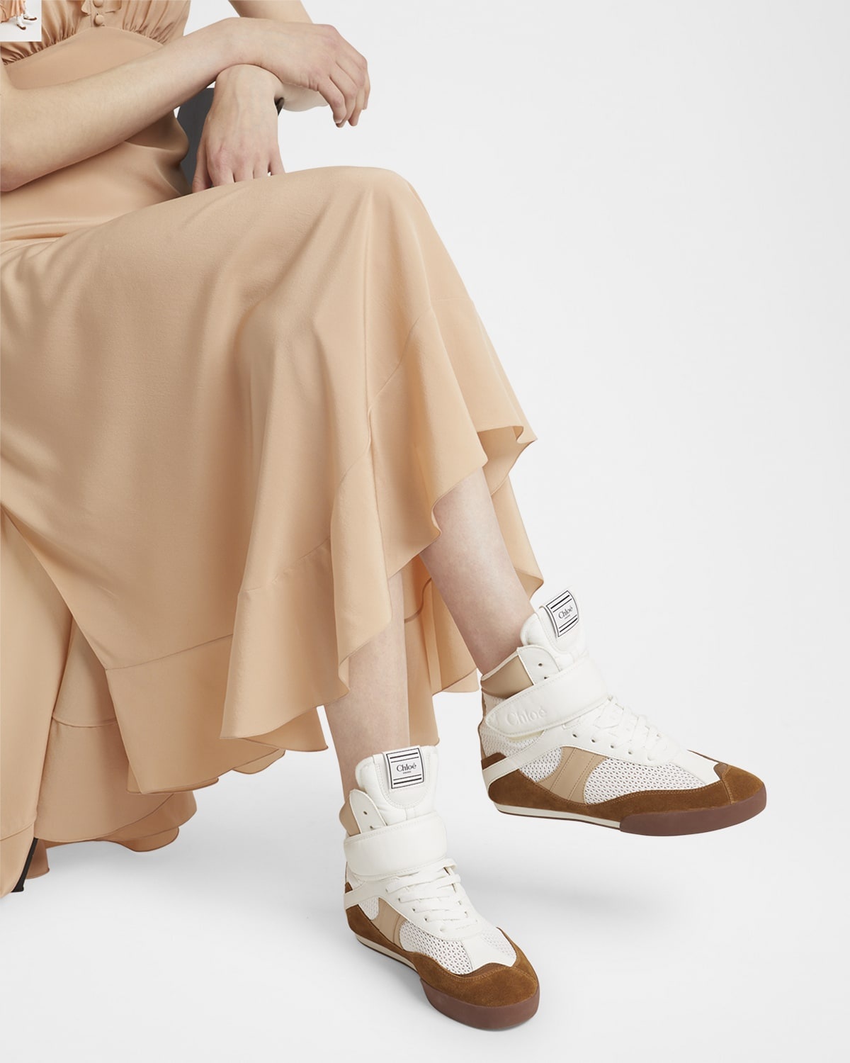 【関税＆送料込み】ChloAC Mesh And Suede Kick High-Top Snea Chloe Kick High-Top Mesh Leather Sneakers | Neiman Marcus