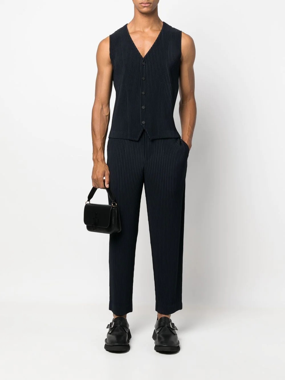 plissé V-neck waistcoat - 2