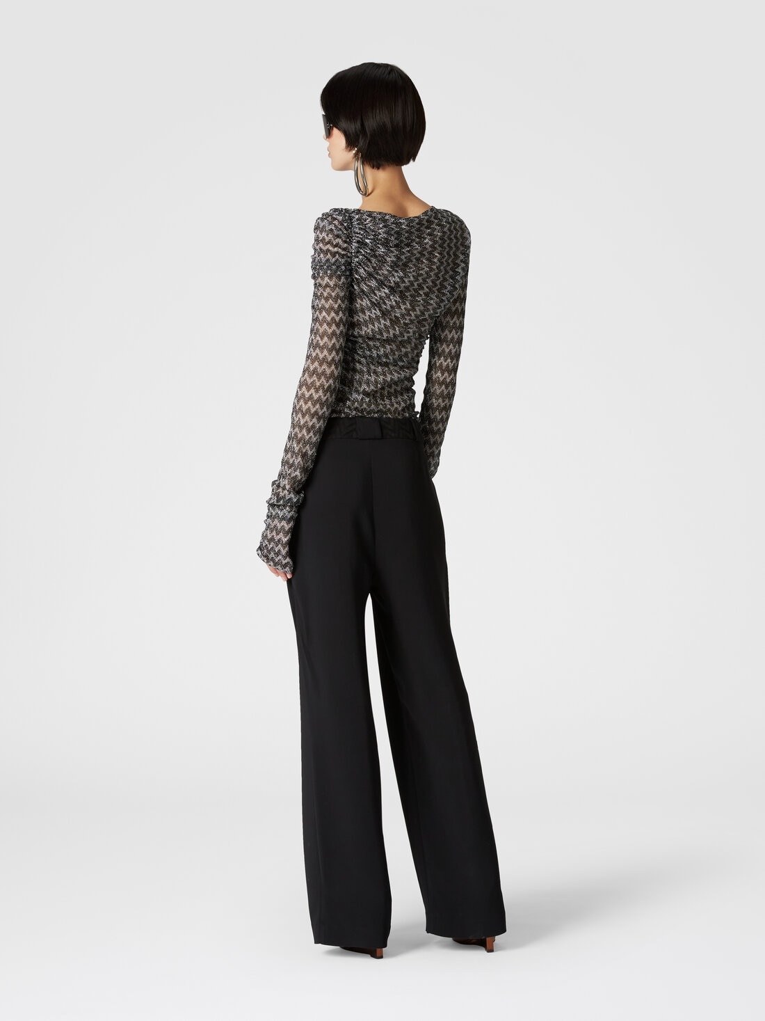 Classic viscose trousers with chevron insert - 3
