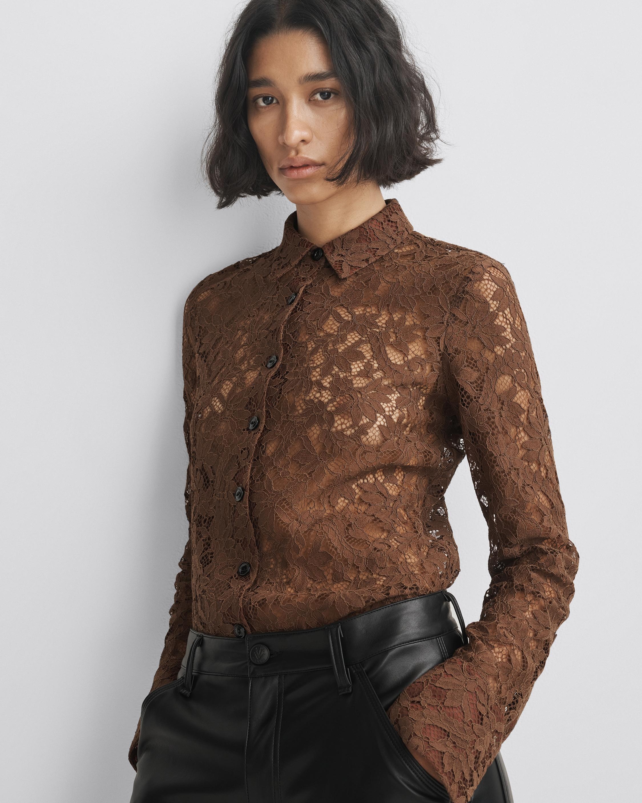 Yvette Lace Shirt
Classic Fit - 7