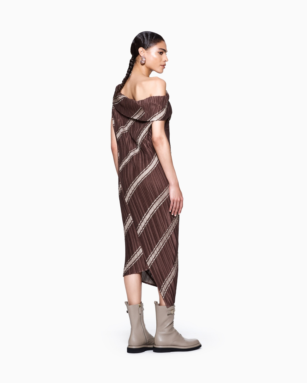 PLEATED TWO-TONE JERSEY MIDI DRESS - 3