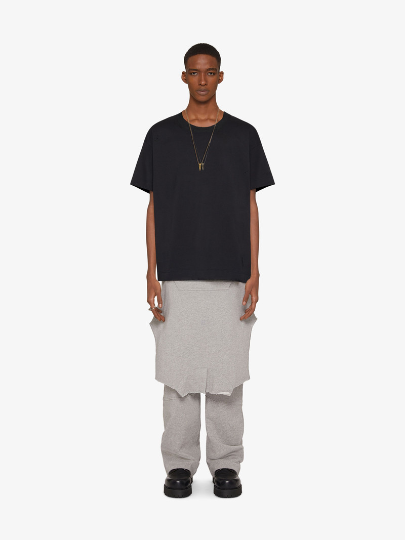 Givenchy BOXY FIT T-SHIRT IN COTTON outlook