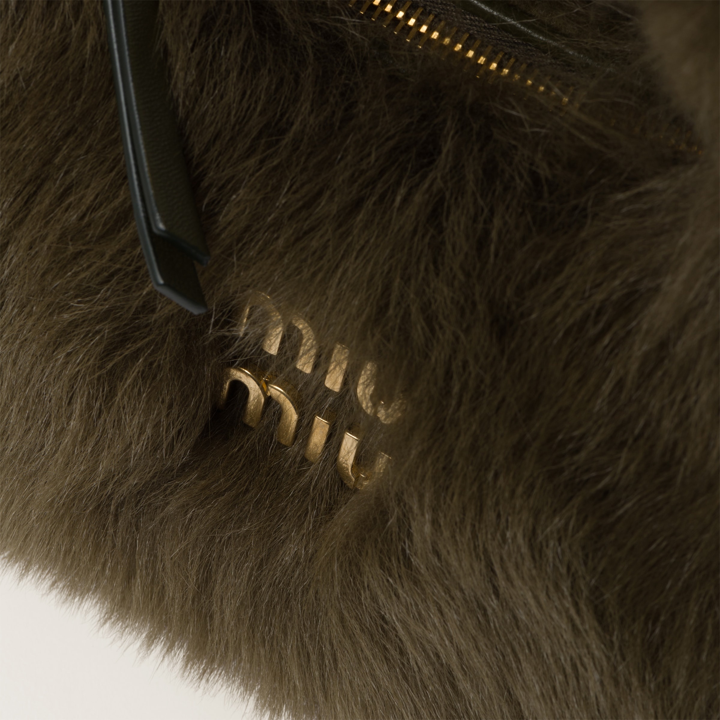 Wander shearling hobo bag with leather details - 6