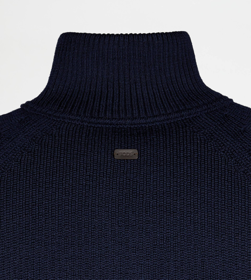 HALF ZIP PULLOVER IN MERINO WOOL - BLUE 7