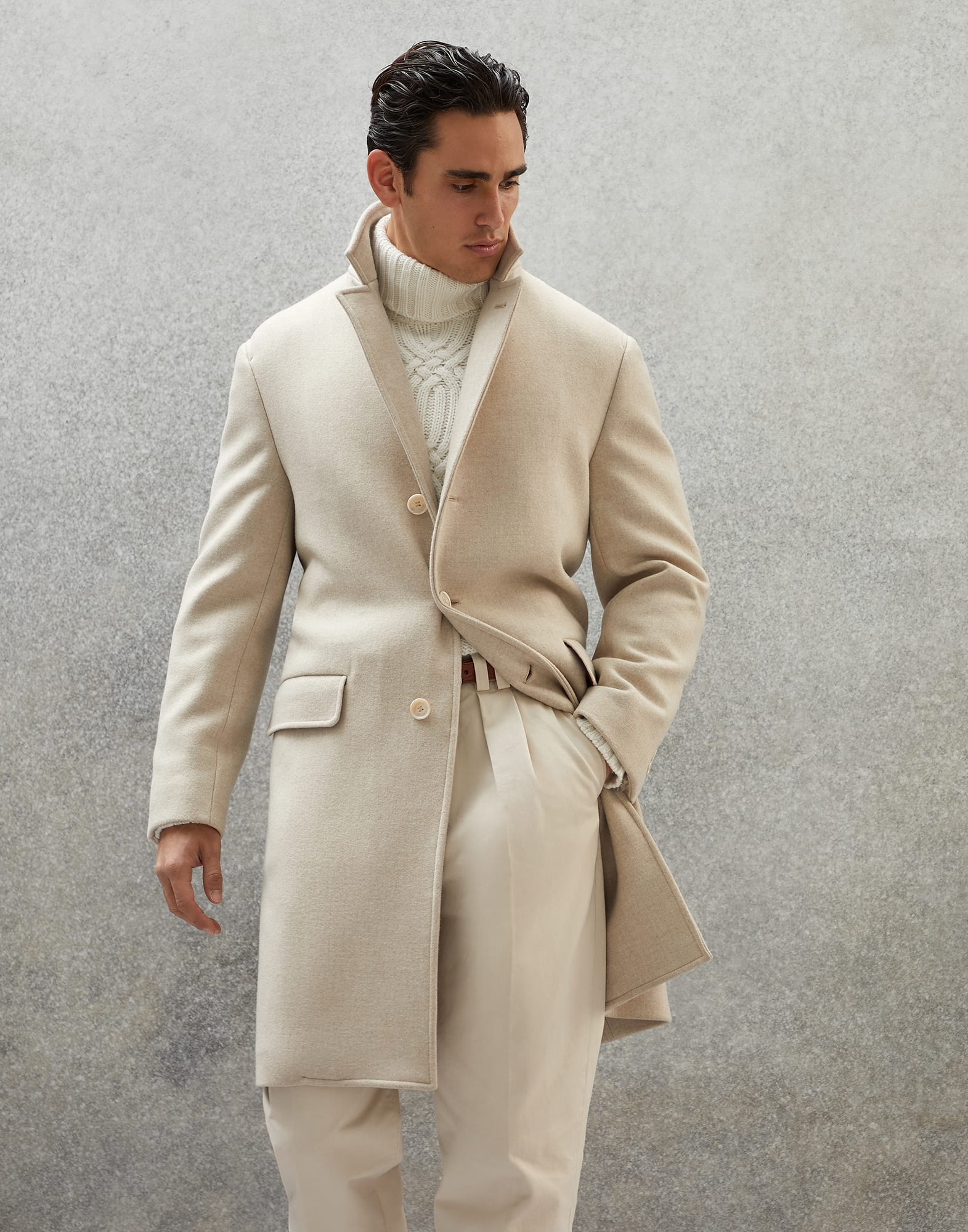 BRUNELLO CUCINELLI: double-breasted coat in wool and cashmere