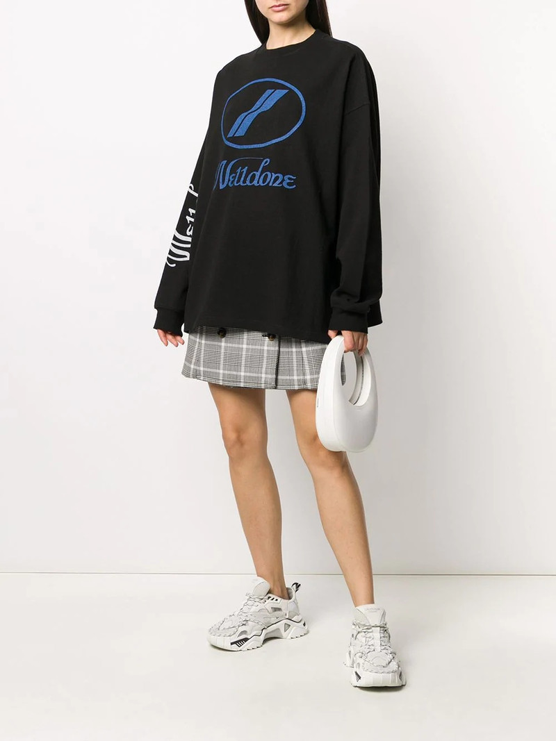 We11done oversized logo sweatshirt outlook