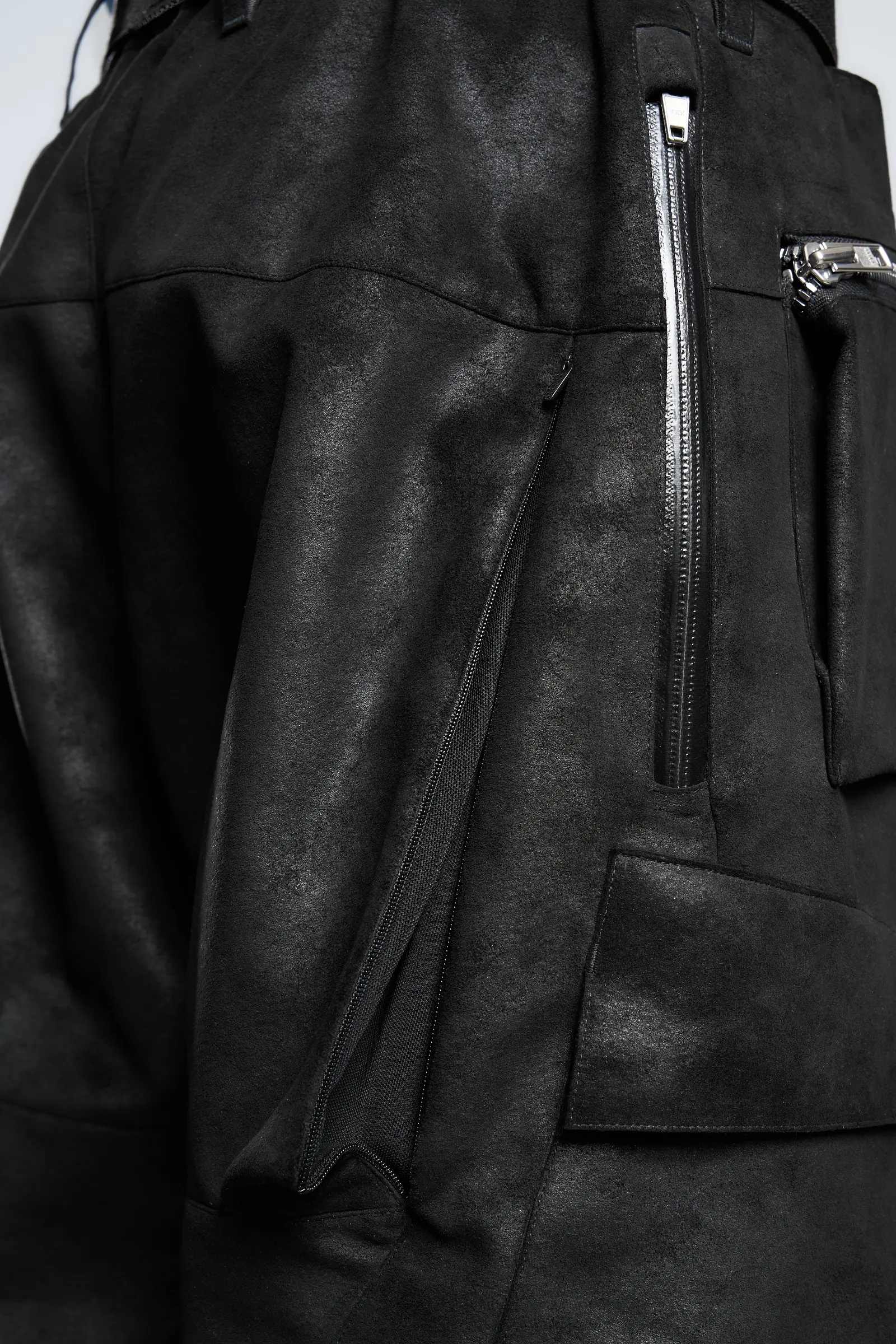 P38-TO Scrim Laced Ultra-Microfiber Cargo Pant Black - 25