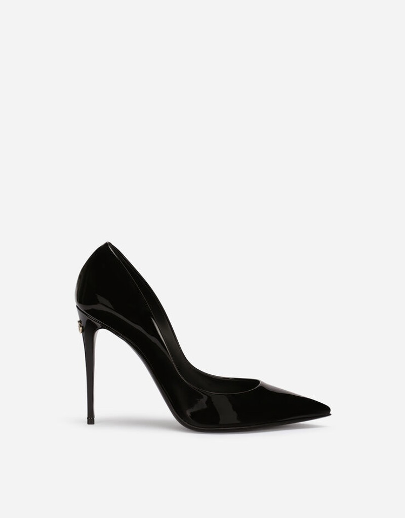 Patent leather pumps 1