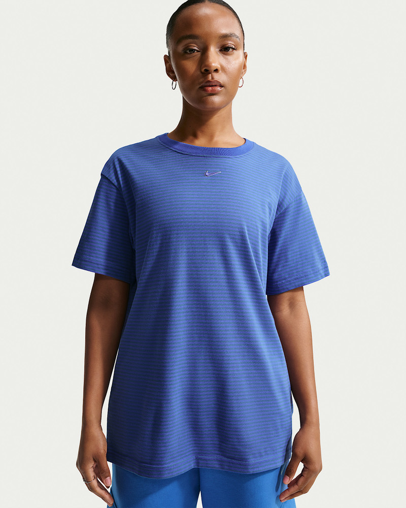 Nike Sportswear Women's Oversized Striped T-Shirt 1