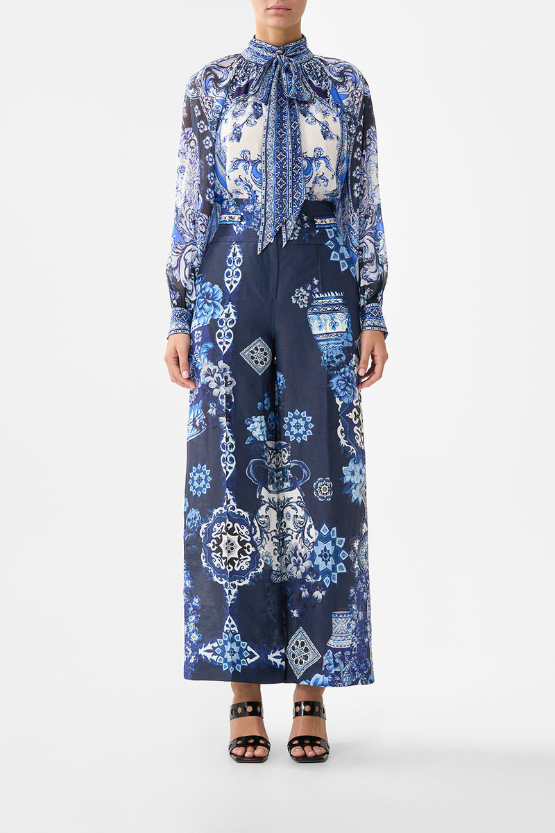 CAMILLA DETACHABLE PUSSY BOW RAGLAN BLOUSE outlook