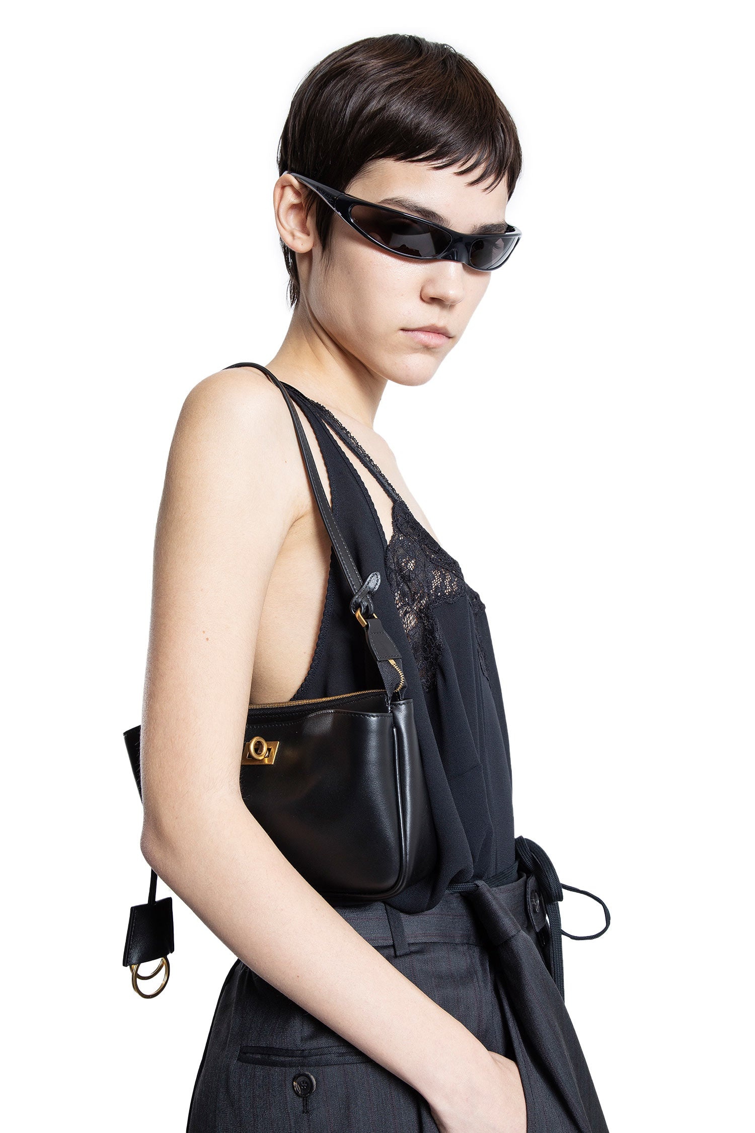 Rodeo-Sling-Pouch - 5