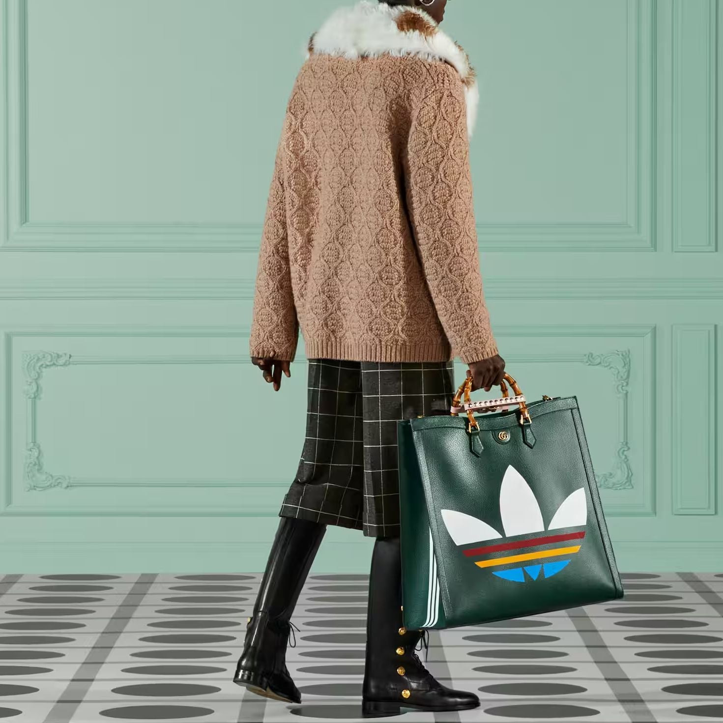 Gucci Wool Knit Coat With Shearling Collar 'Neutrals' 706756-XKCKM-2602 - 3