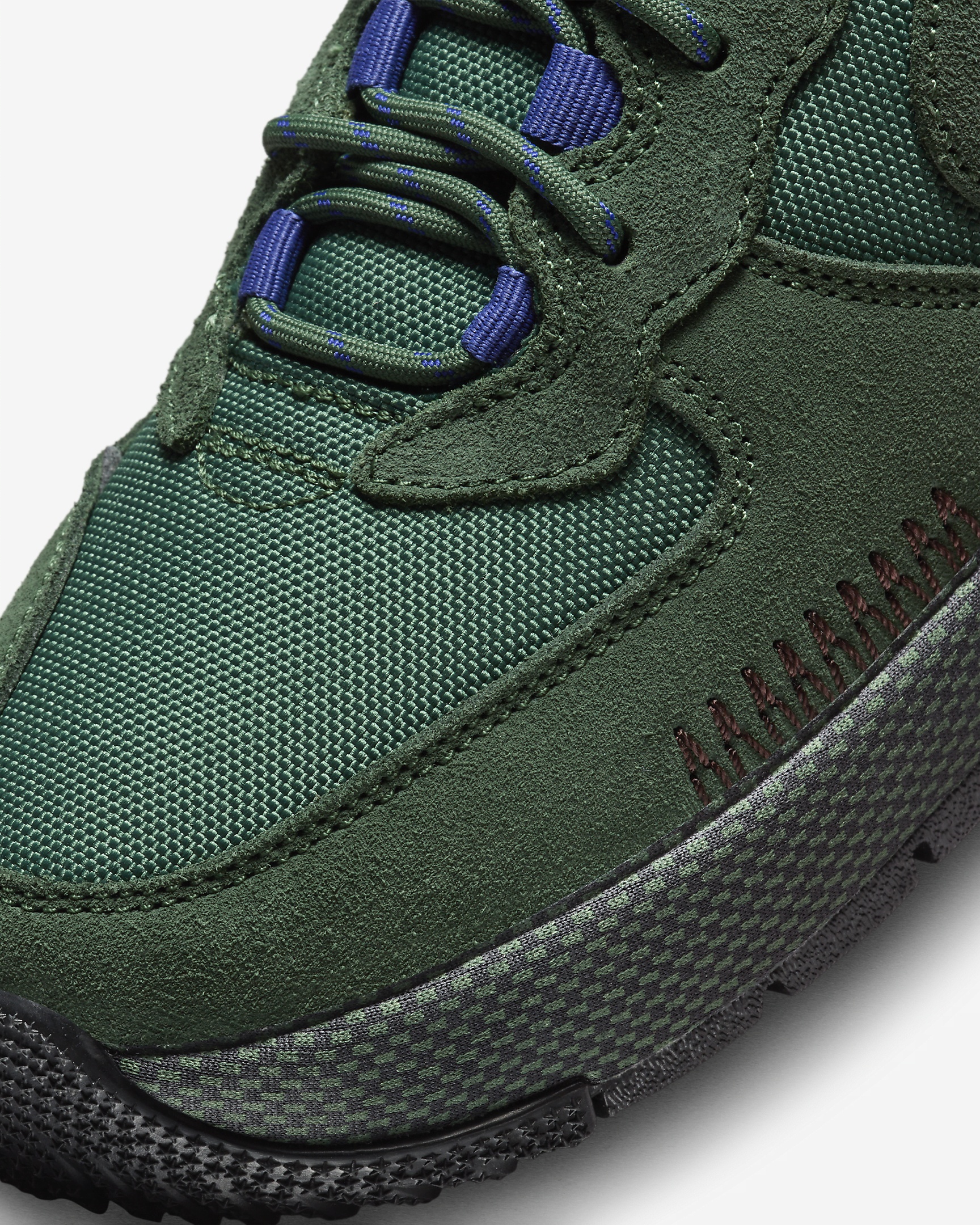 Nike Air Force 1 Wild Women's Shoes - 7