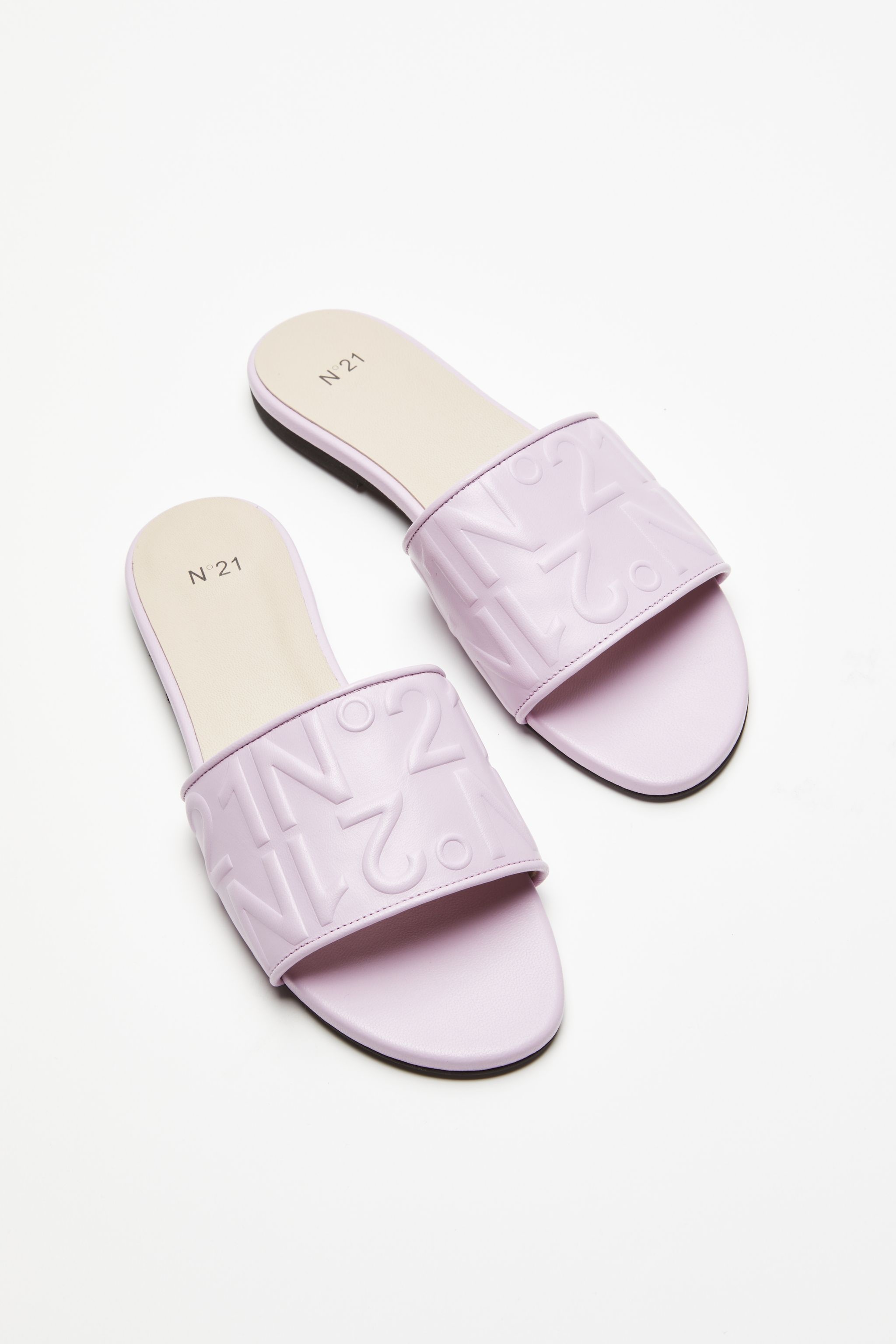 LOGO-EMBOSSED SLIDES - 4