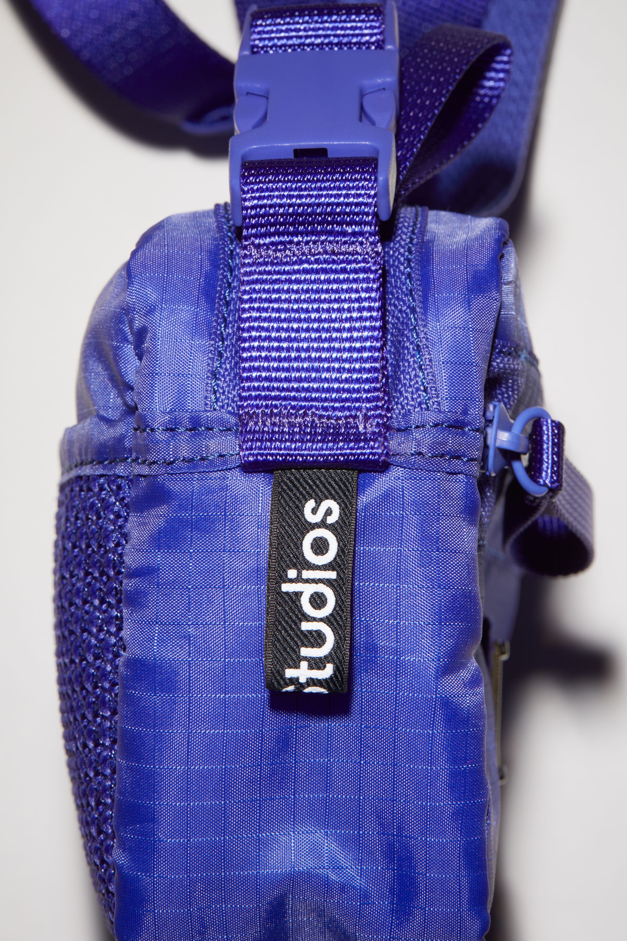 Crossbody Face bag - Blue - 5