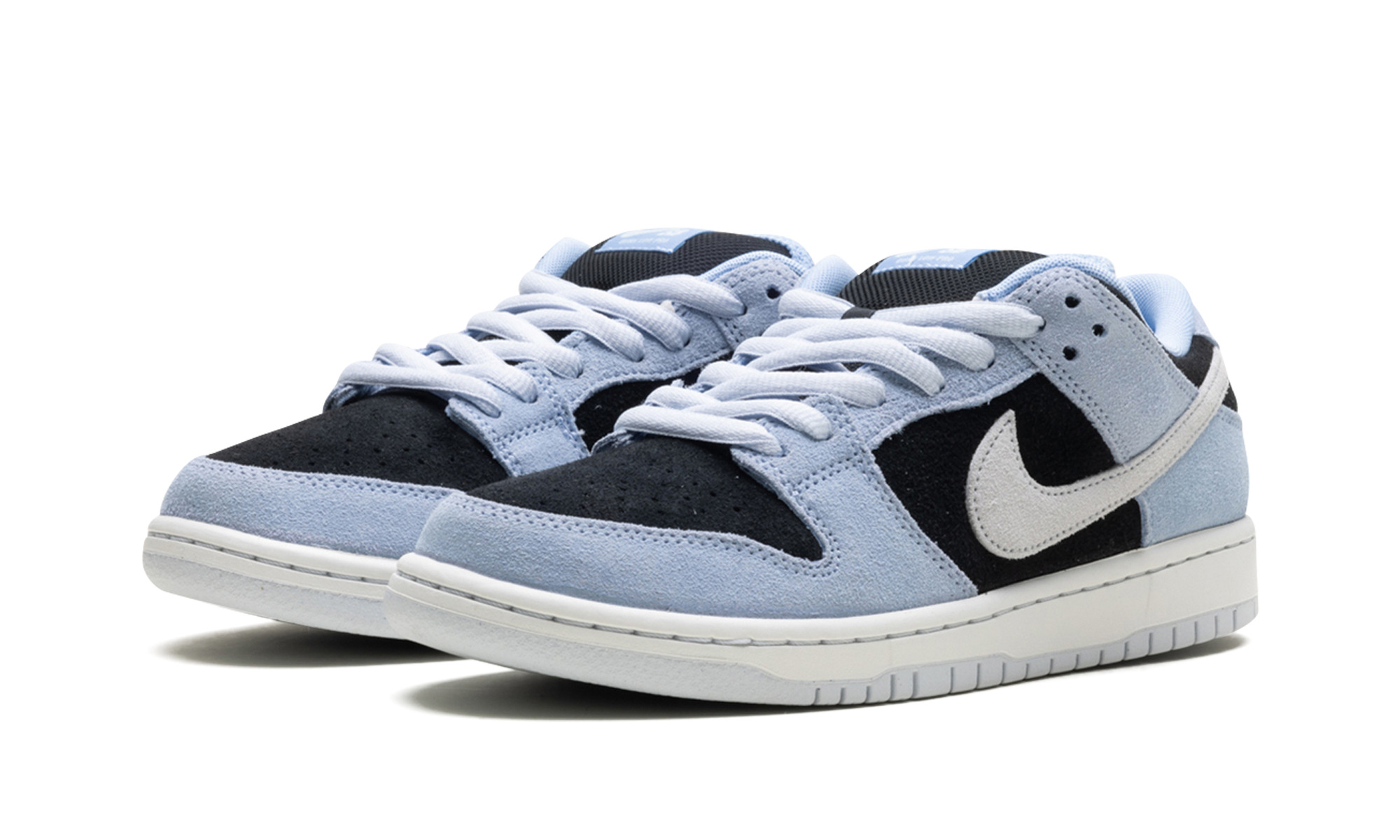 SB Dunk Low "Aluminum" - 2