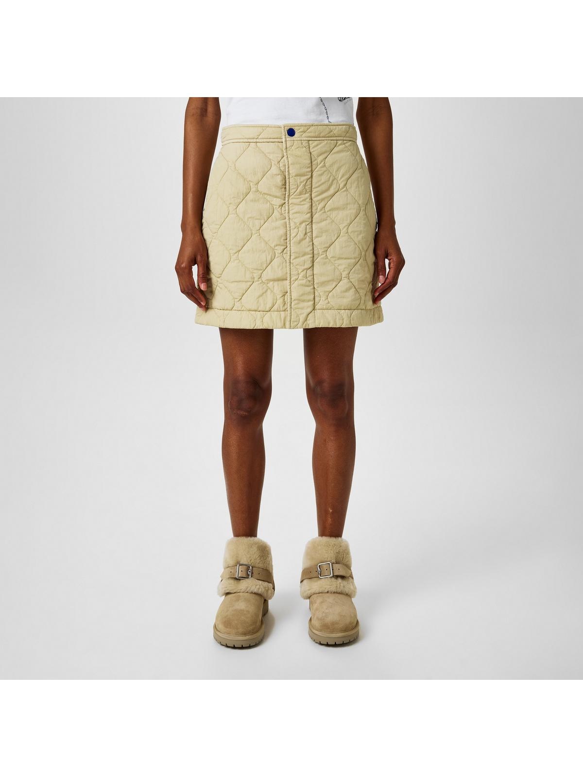 ミニスカート Burberry Quilted Nylon Skirt With Front Button Closure Burberry Quilted Nylon Skirt With Front Button Closure | THE