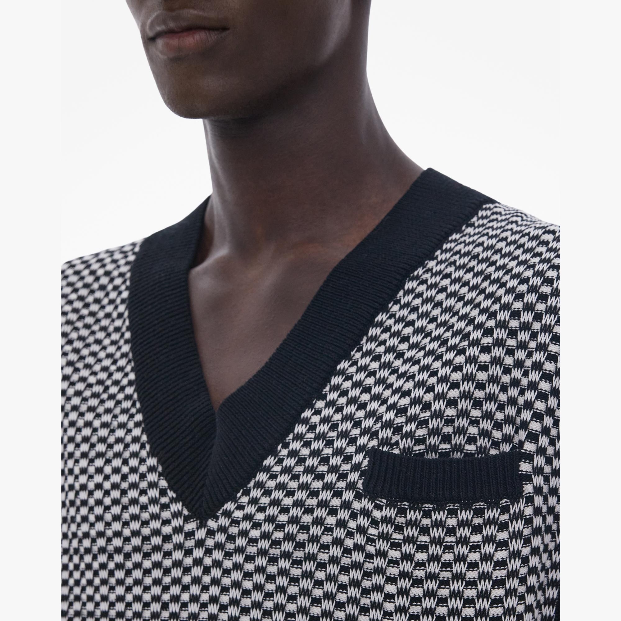 V-NECK SWEATER VEST - 6