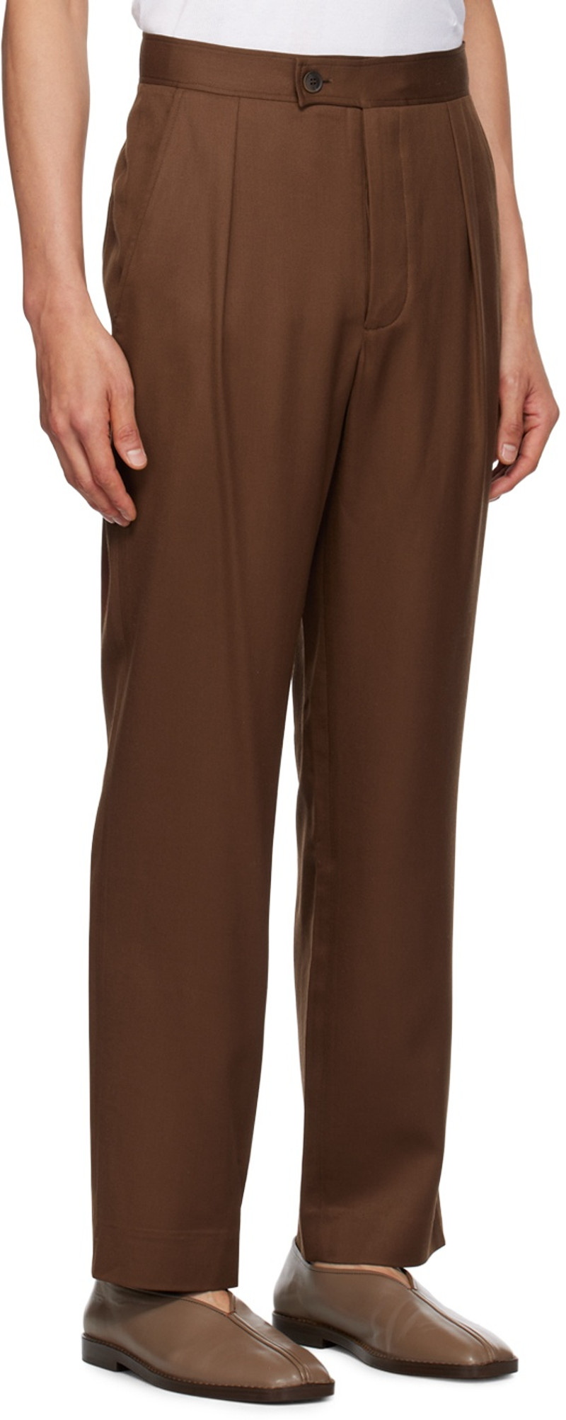KING & TUCKFIELD Brown Pleat Trousers outlook