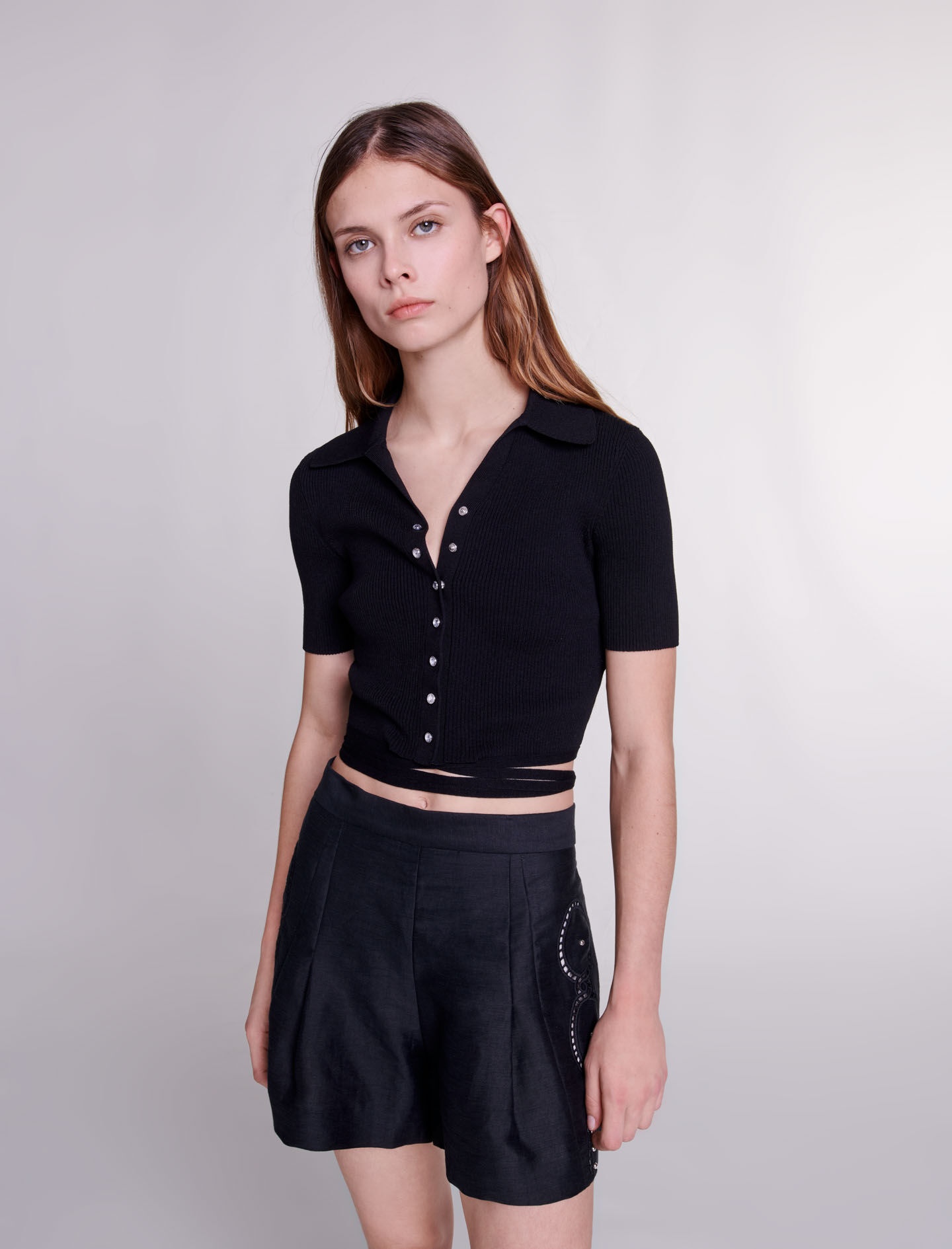 Openwork linen shorts with rivets - 6