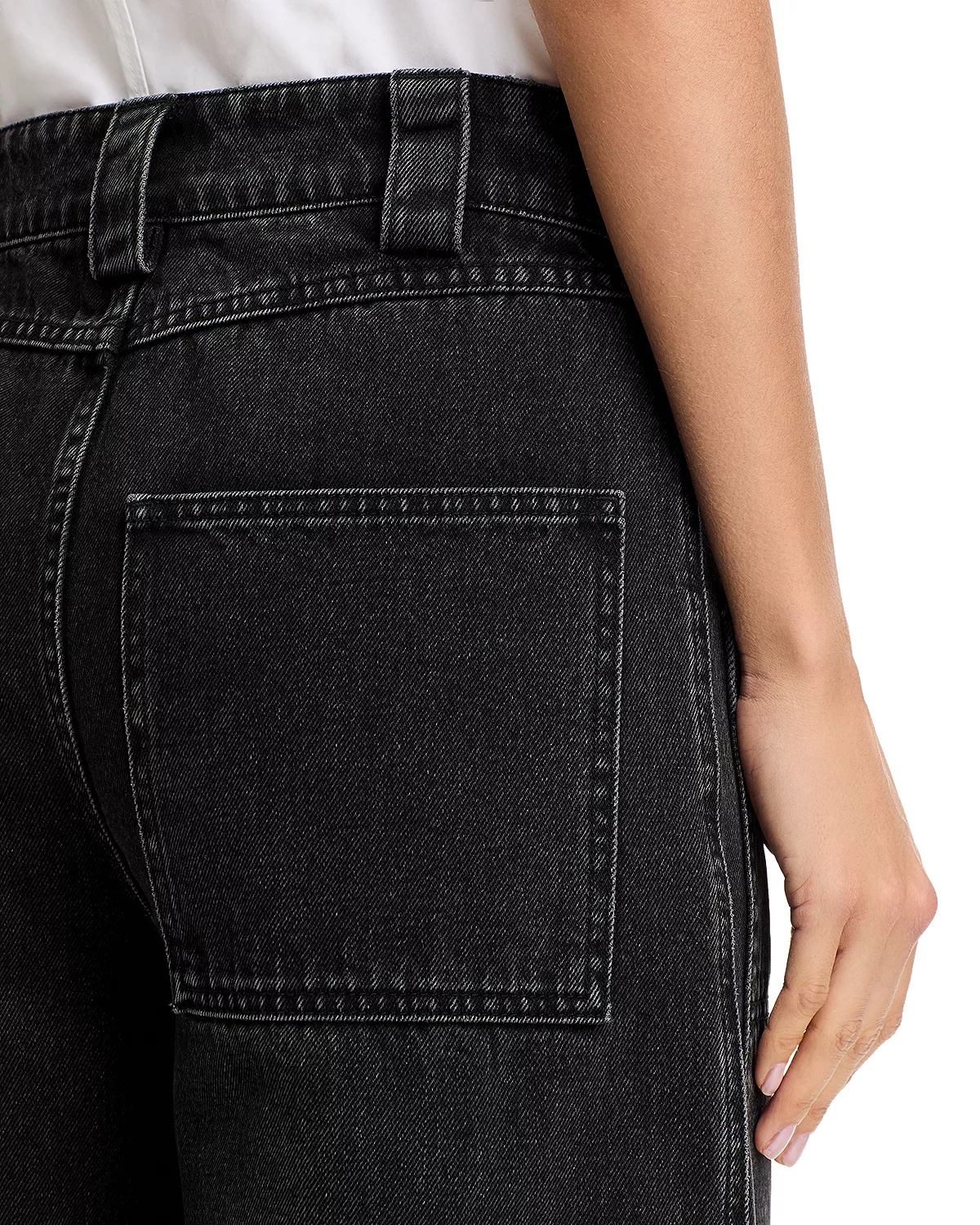 Balloon Jeans in Black - 5